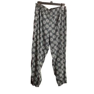 Gray Stretchy AERIE Flowy Medium Pants